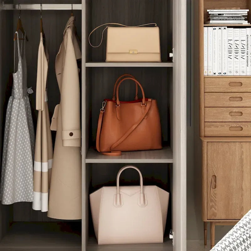 Armoire moderne autonome avec étagères et penderie